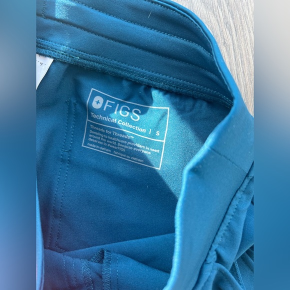 Figs Deep Reef Zamora Joggers R Size Small - Picture 2 of 2